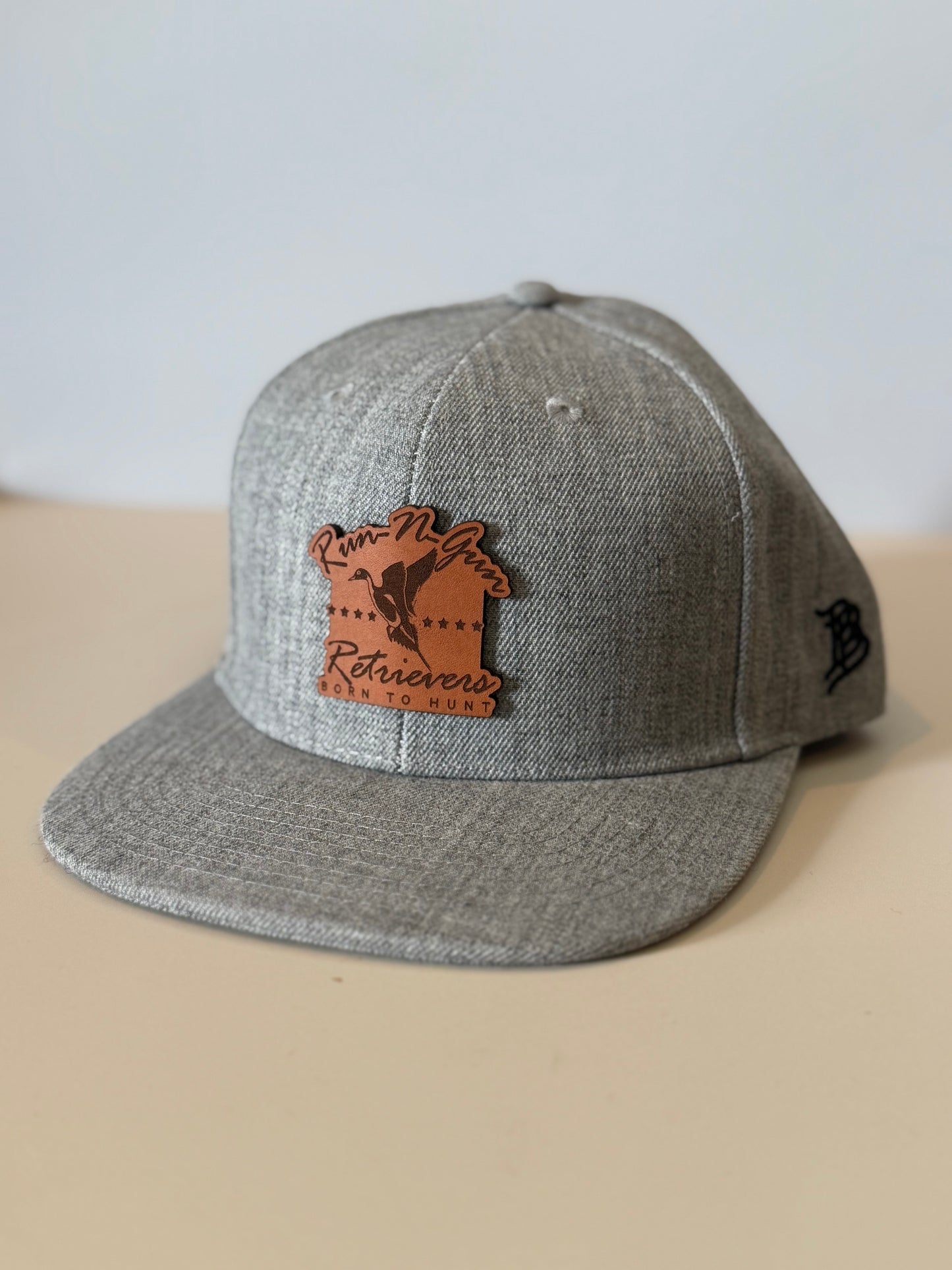 Gray Leather Run-N-Gun Retrievers